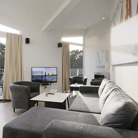 Duenenvilla Penthouse Lubeck